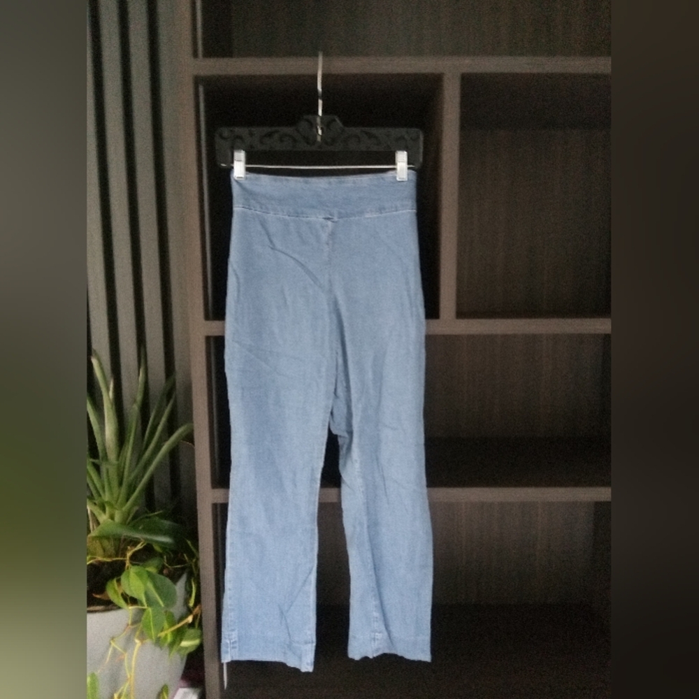 Nic+Zoe, Size 8, Blue Jeans Orig. $158